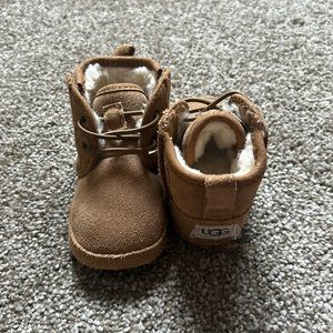 Size 2/3C Ugg Boots gently worn